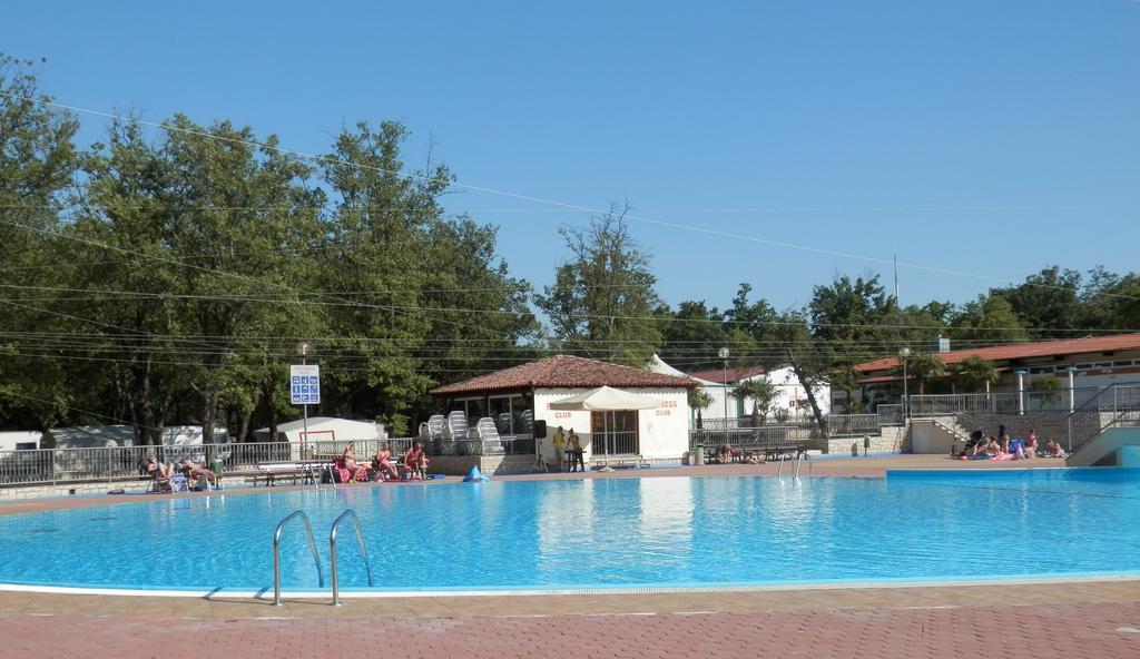 Easyatent Safari Tent Bijela Uvala Mugeba Luaran gambar