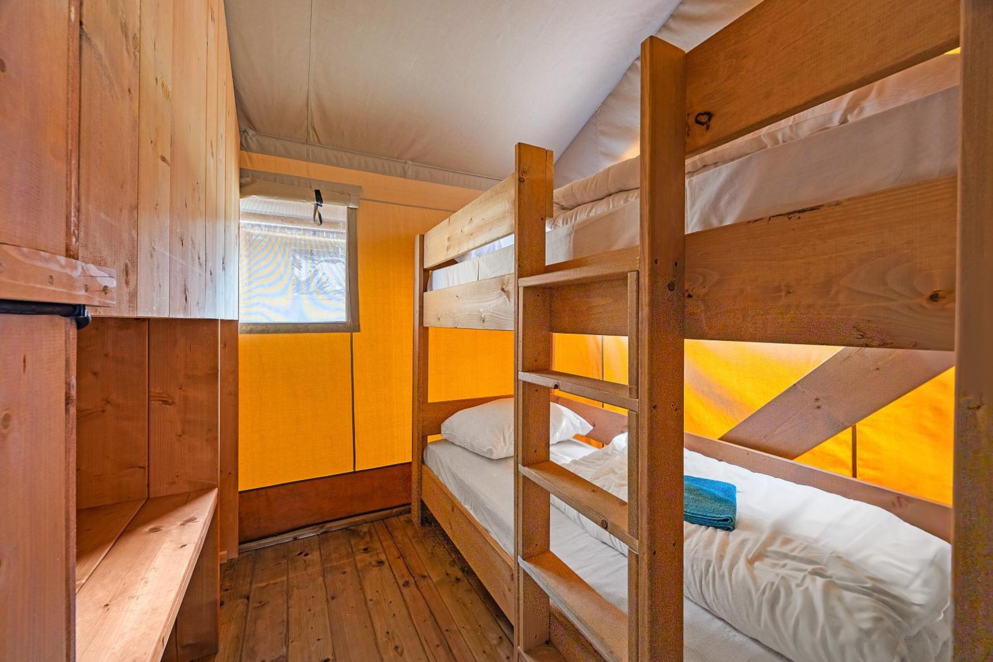 Easyatent Safari Tent Bijela Uvala Mugeba Bilik gambar